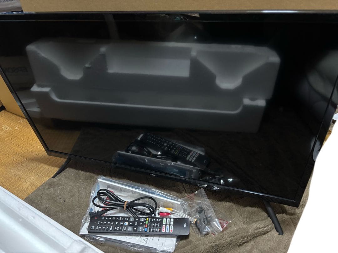 【最終価格 中古品】TCL 32インチ2Kスマートテレビ 32S515