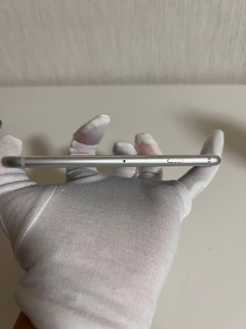 iPhone8 64GB シルバー　箱無し