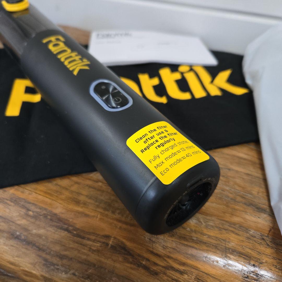 Fanttik ハンディクリーナー本体