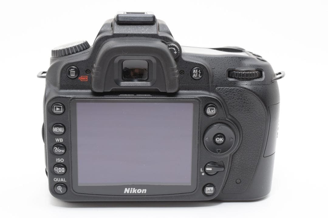 超美品 ニコン D90 ショット枚数 11636枚 箱付き 説明書付　M654