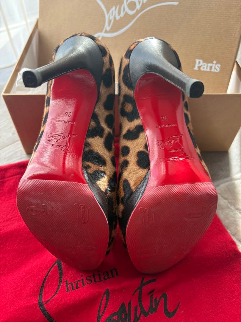 【極美品】クリスチャンルブタン ハイヒール パンプス レオパード レッドソール