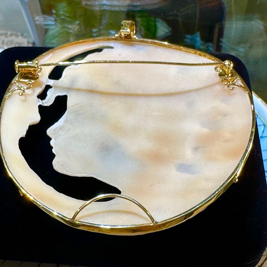 K18 直径7cm月と少女のカメオ ブローチペンダントトップ兼用