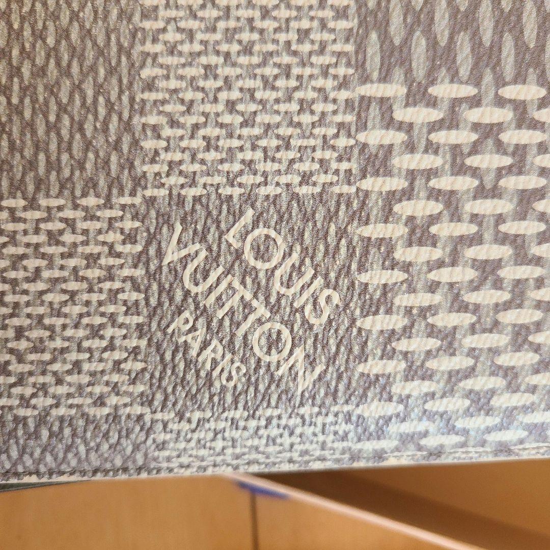 (値下げ)希少　ルイヴィトン　ダミエ　グラフィット　3Dプラザ　ICチップ