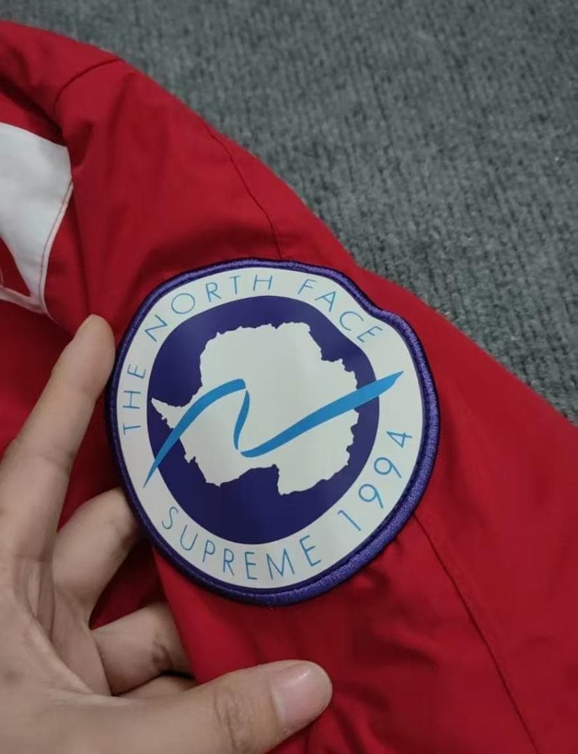 supreme the north face マウンテンパーカー