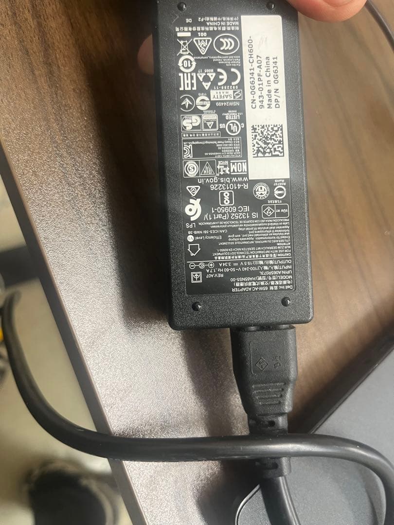 Windowsノート本体 DELL Latitude 3500 Core i3 16GB 238GB T