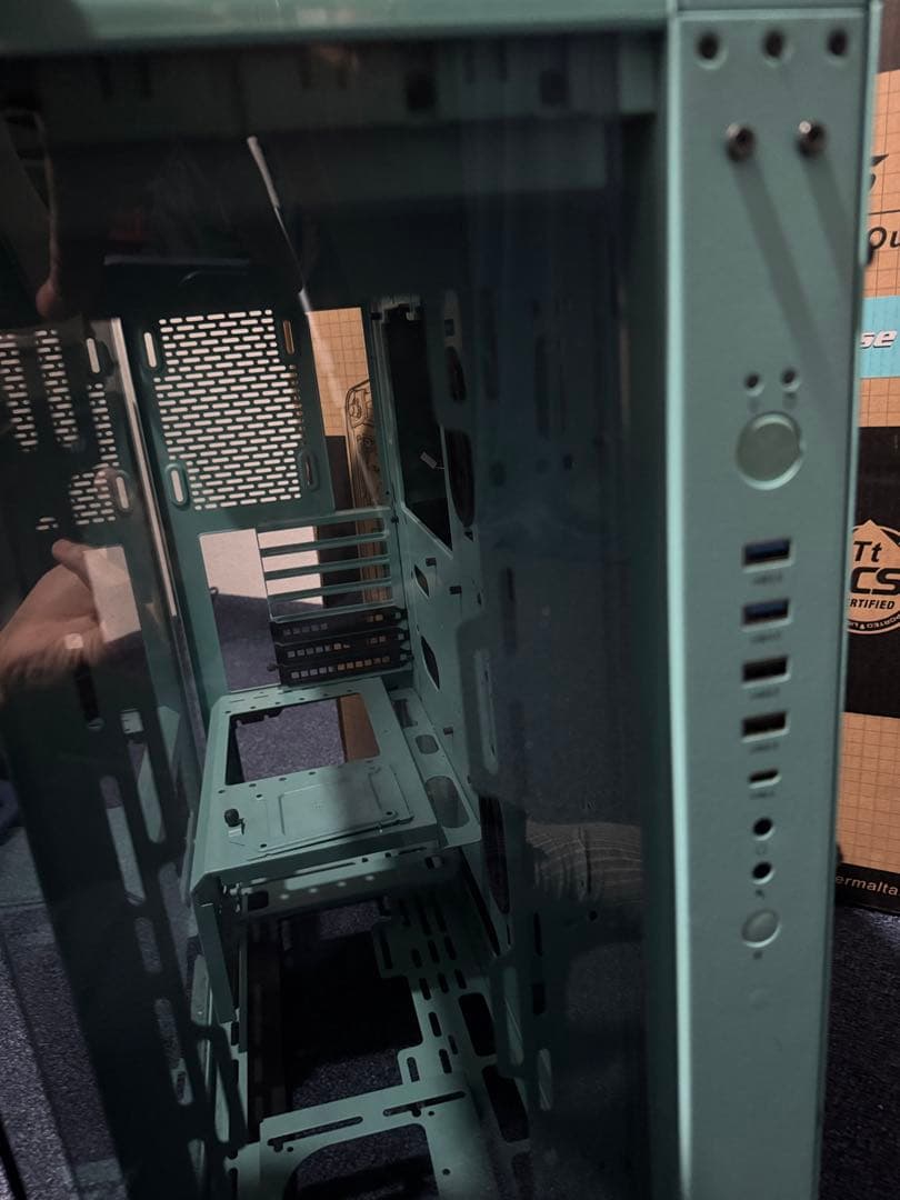 Thermaltake Core P6 TG ターコイズブルー　PCケース