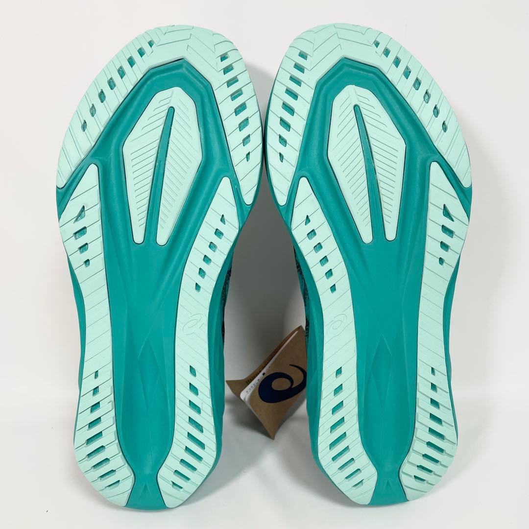 【未使用品】アシックス　NOVABLAST5 32.0cm ランニングシューズ