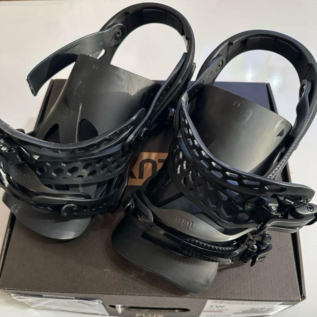 バインディング　24-25　FLUX　TWユニセックス　NEWモデル　flux