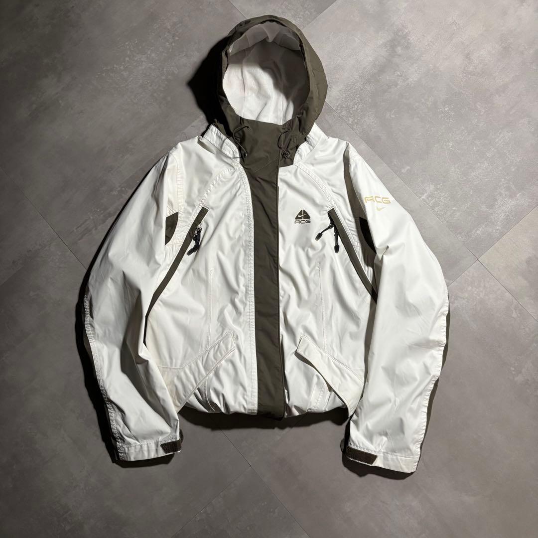 00s NIKE ACG ナイキ　マウンテンパーカー　ナイロンジャケット　白