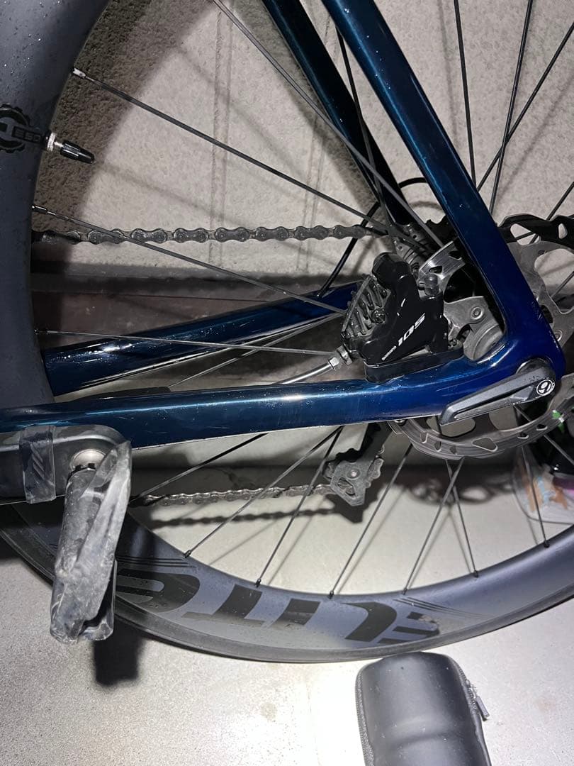 たたた【TREK】エモンダ SL5