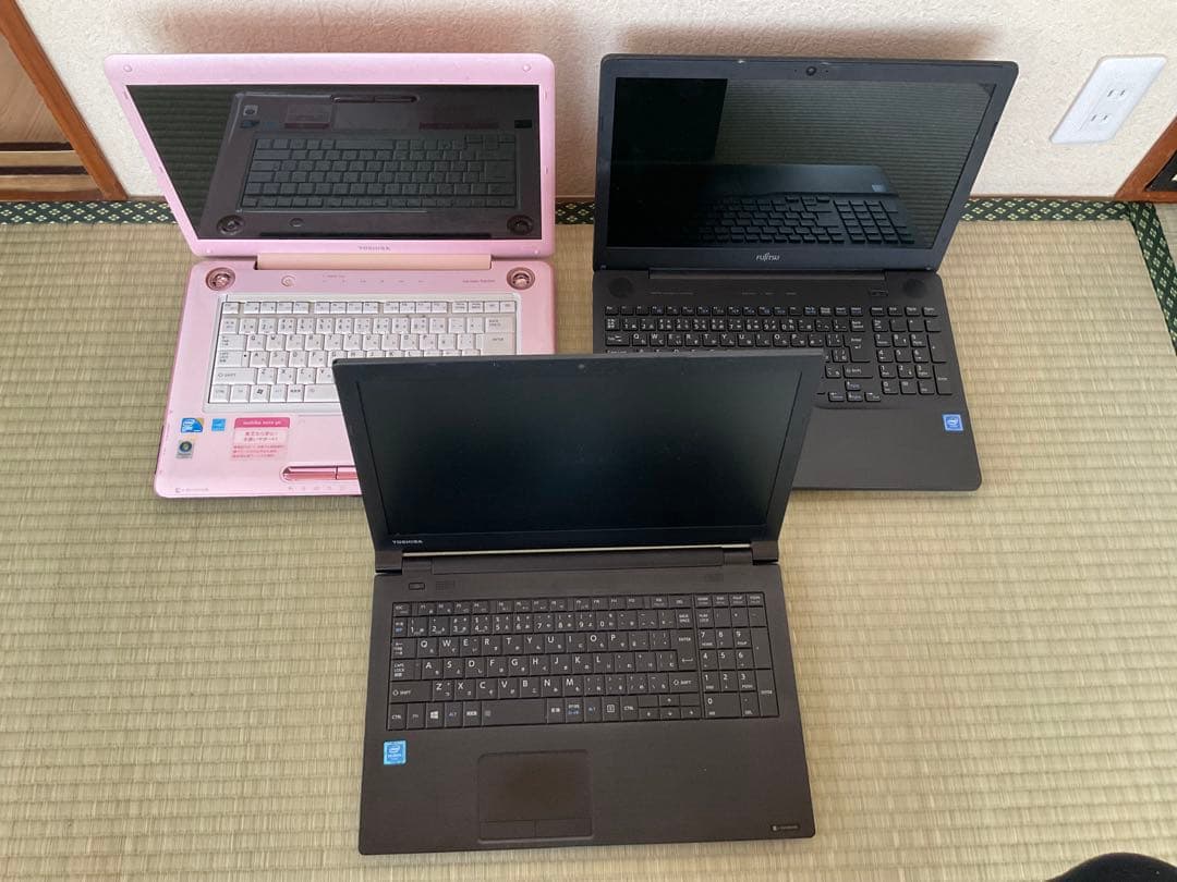 ノートパソコン　3台　HDD無し