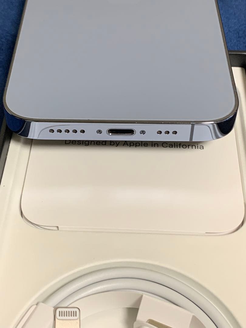 iPhone 13 Pro シエラブルー 256 GB SIMフリー