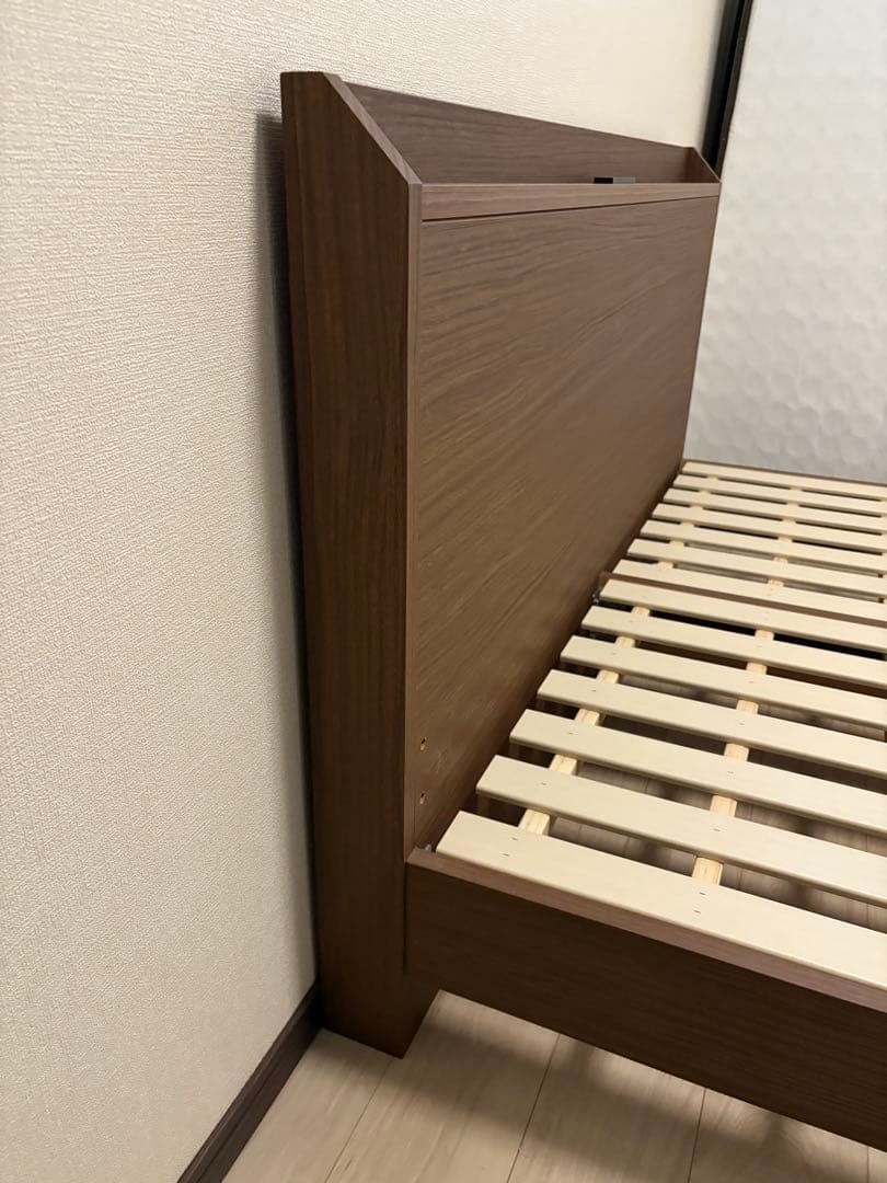 【引取限定】ニトリ　ダブルベッドフレーム　ヴァイン LEG すのこ