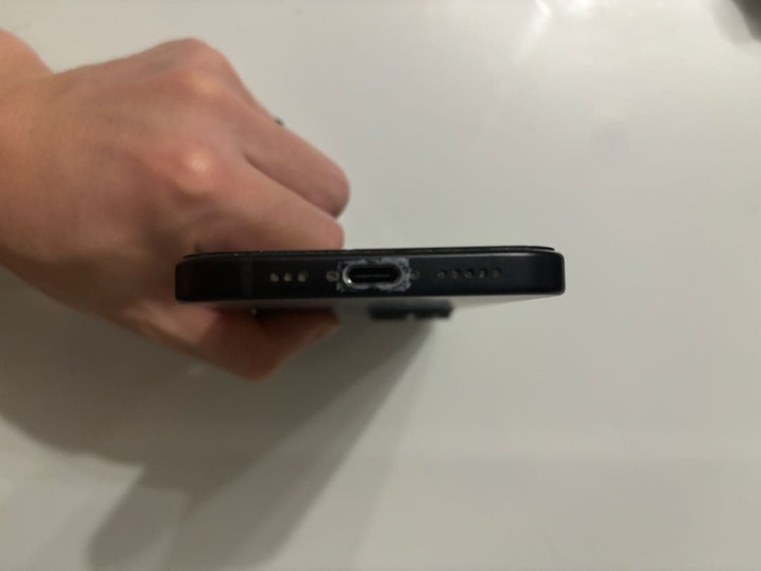 【箱付き】Apple iPhone 15 ブラック