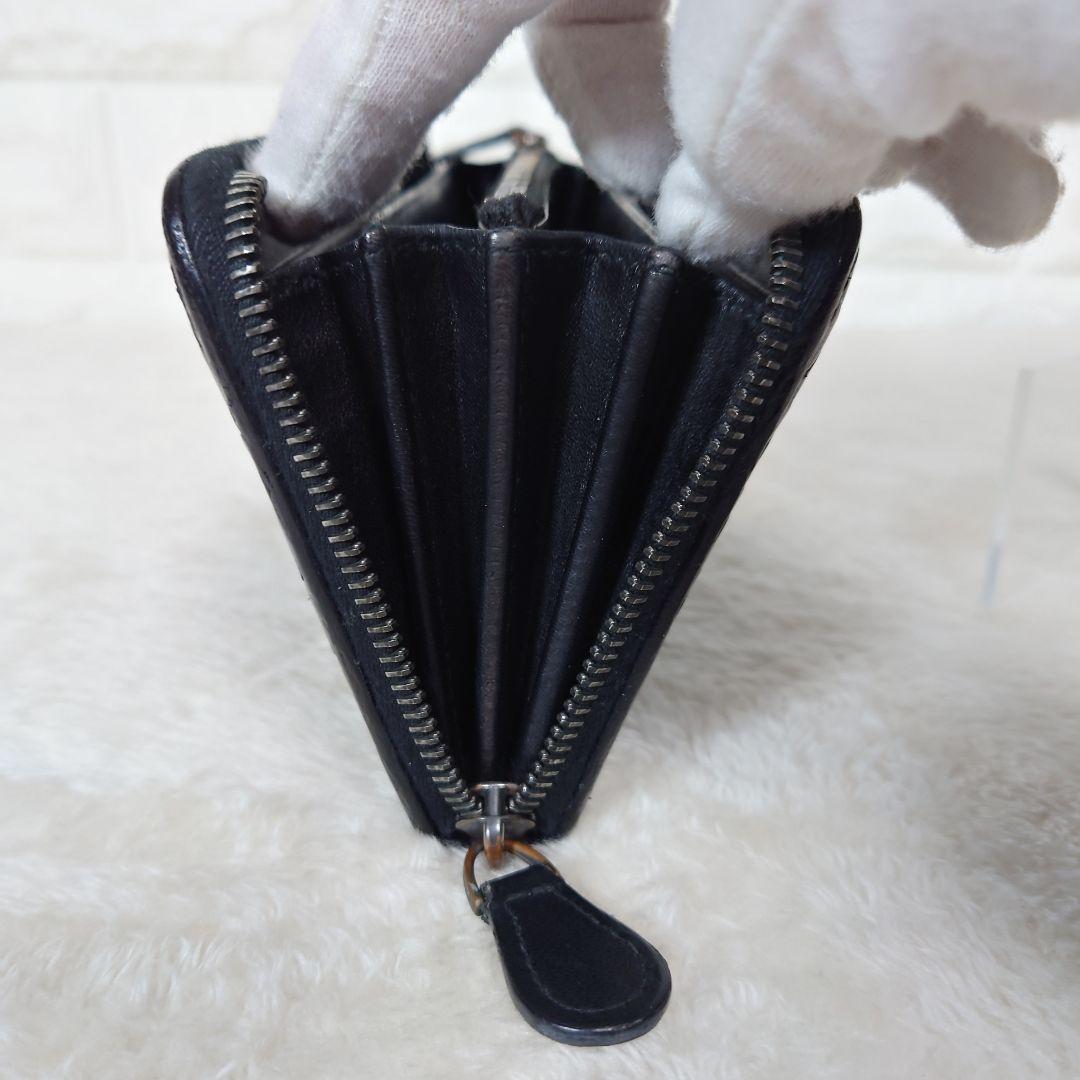 BOTTEGA VENETA イントレチャート 長財布 ラウンドファスナー