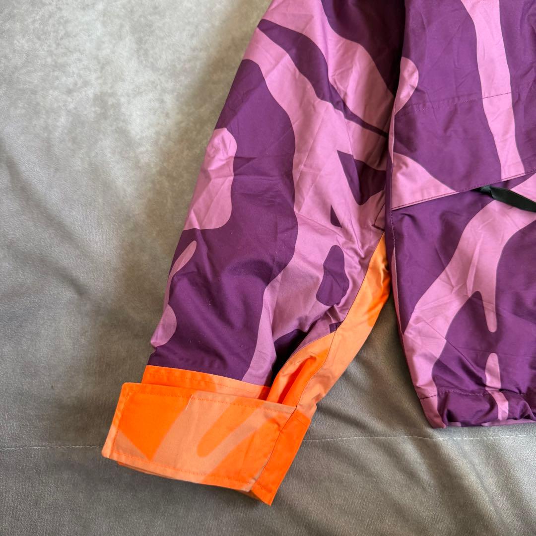 ザノースフェイス KAWS マウンテンパーカー M