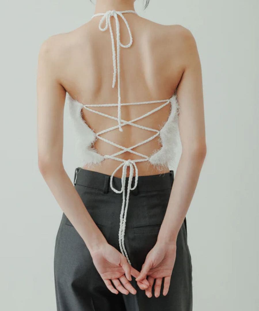 ё biotop Feather top