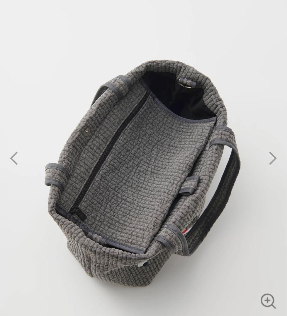 【新品】ファミリア×ピオヌンナル　バッグ voyage（ボヤージュ）　グレー