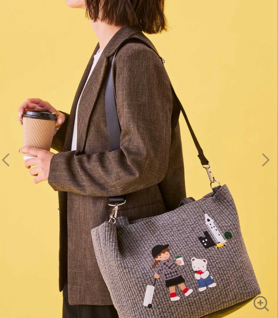 【新品】ファミリア×ピオヌンナル　バッグ voyage（ボヤージュ）　グレー