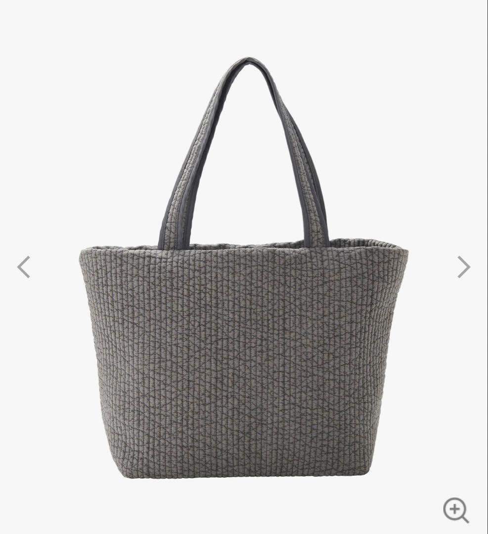 【新品】ファミリア×ピオヌンナル　バッグ voyage（ボヤージュ）　グレー