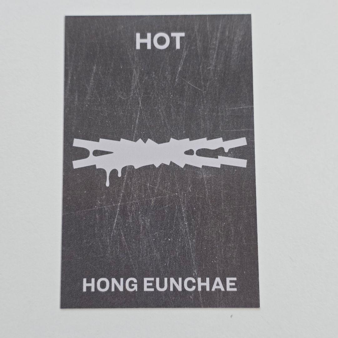 ルセラフィム ウンチェ HOT サノク トレカ 公式品