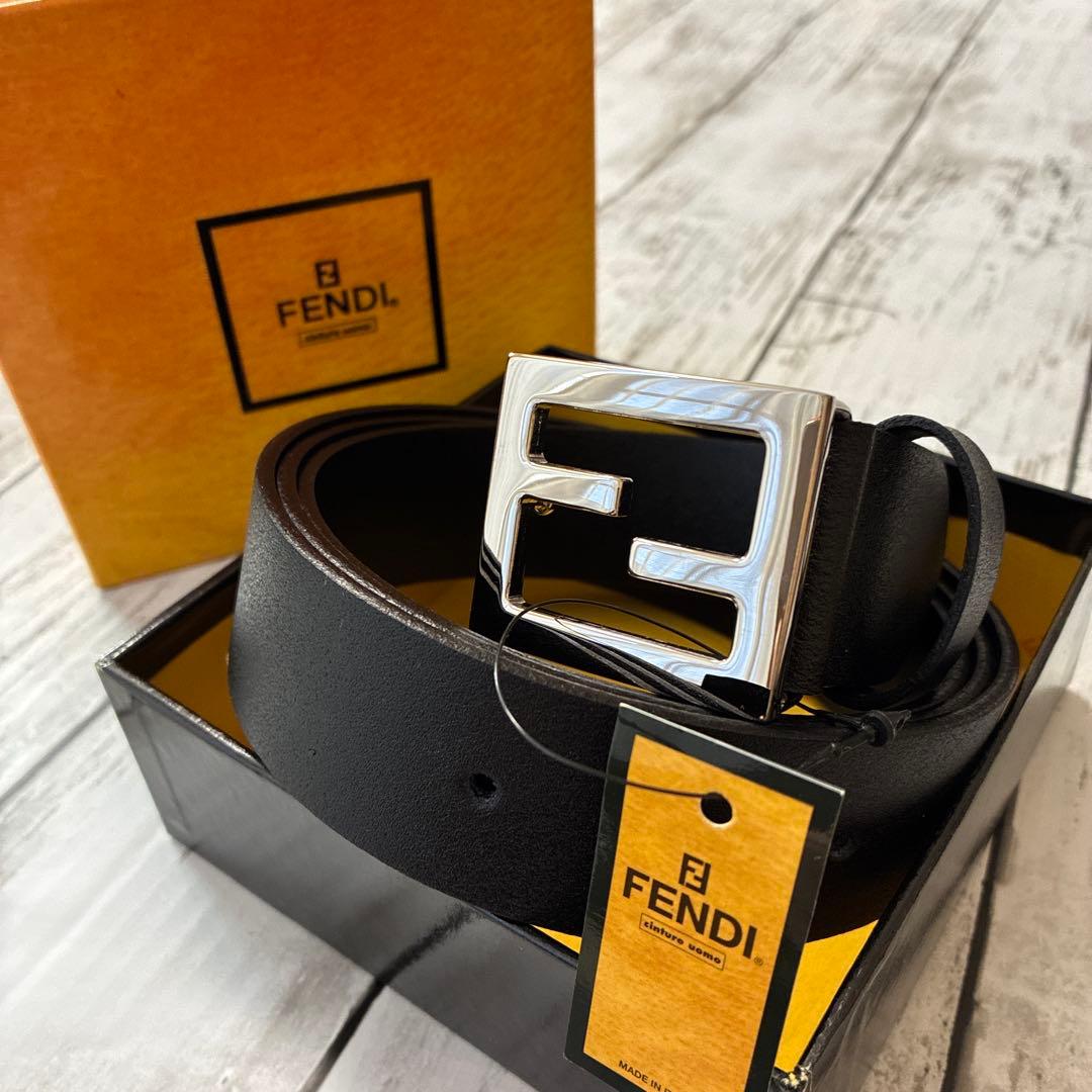 FENDI ベルト ③
