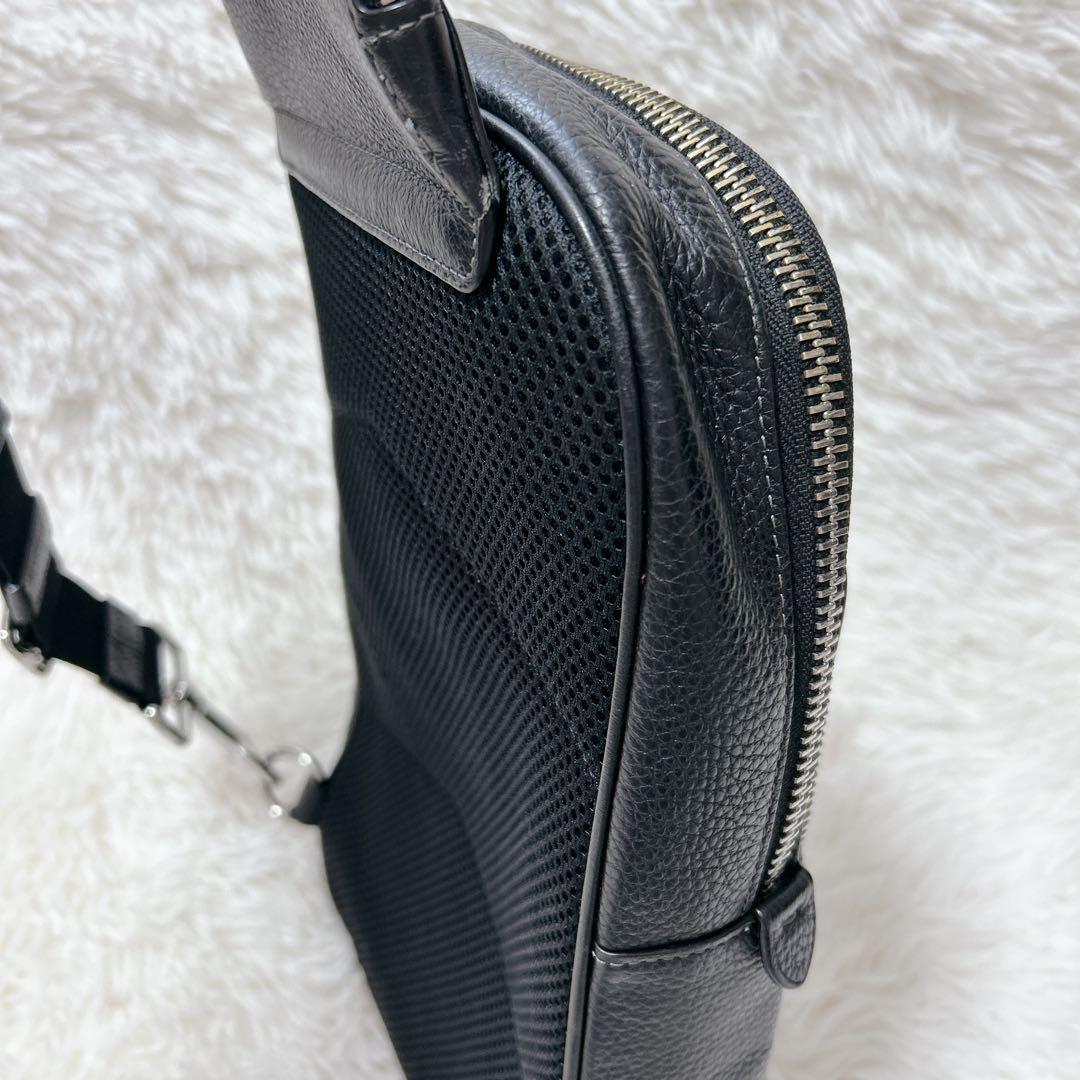 COACH コーチ イーサン パック ボディバッグ ロゴ クロスボディ シボ革