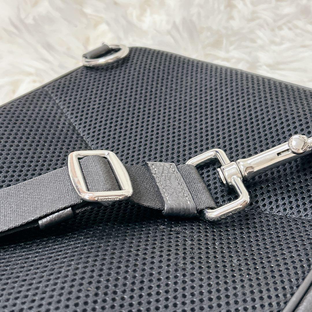 COACH コーチ イーサン パック ボディバッグ ロゴ クロスボディ シボ革