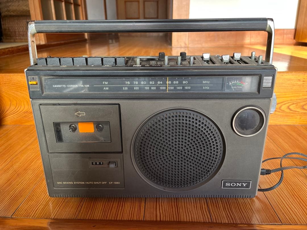 SONY CF-1980 ラジオ・カセットプレーヤー レトロ 昭和