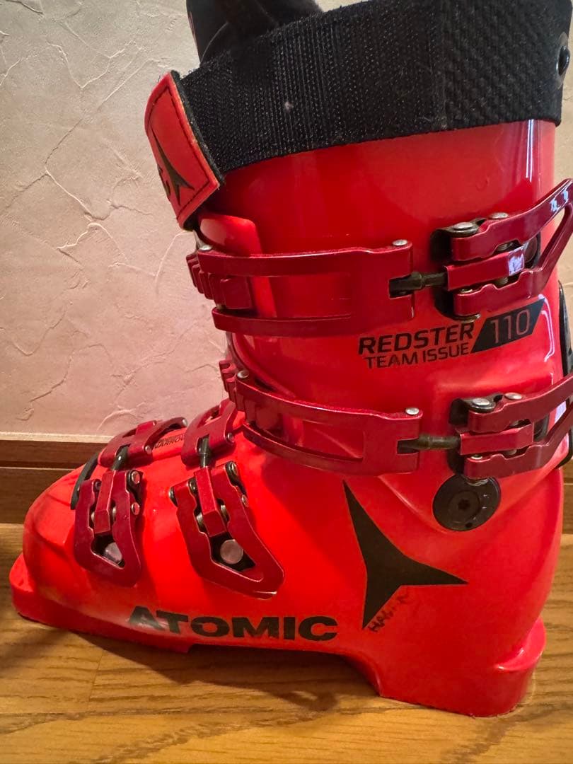 ATOMIC REDSTER TEAM ISSUE 110 スキーブーツ2022