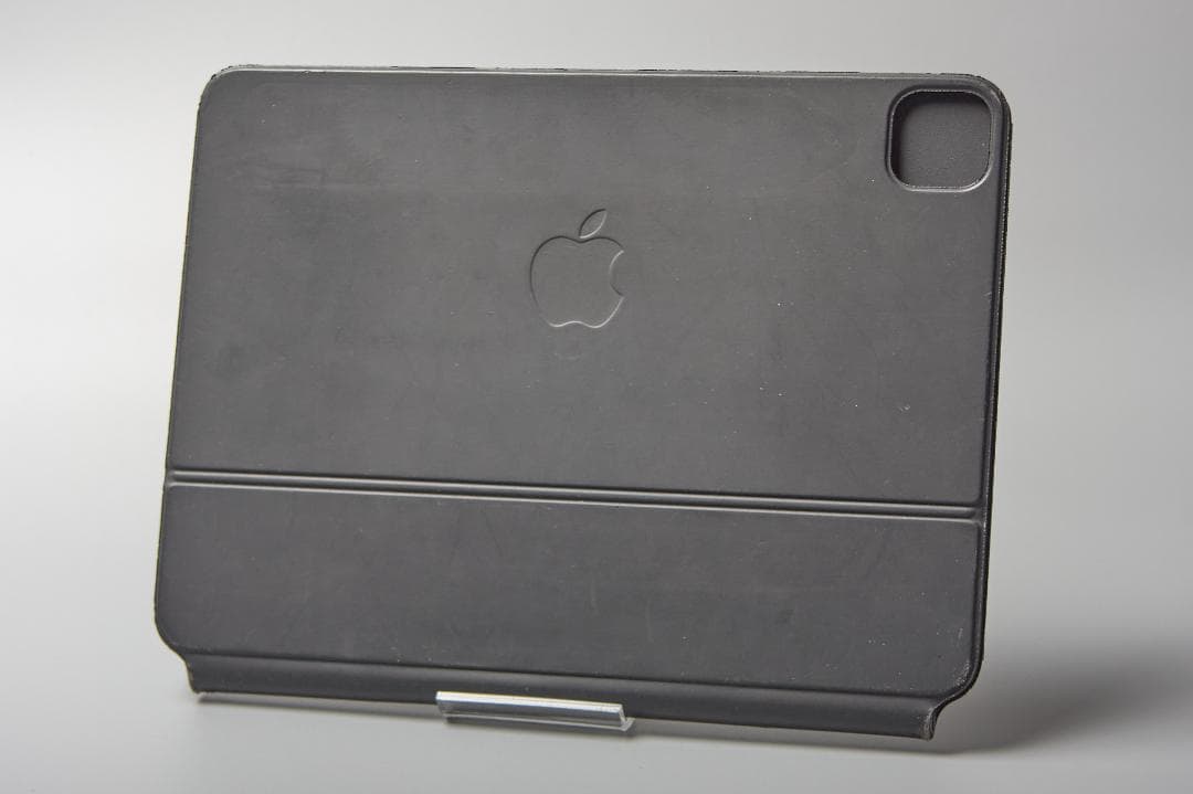 iPad magic keyboard model A2261 アップル