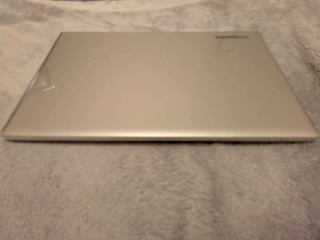 dynabook PT75AGP-BJA2/ i7 /16GB/ 1TB / 白