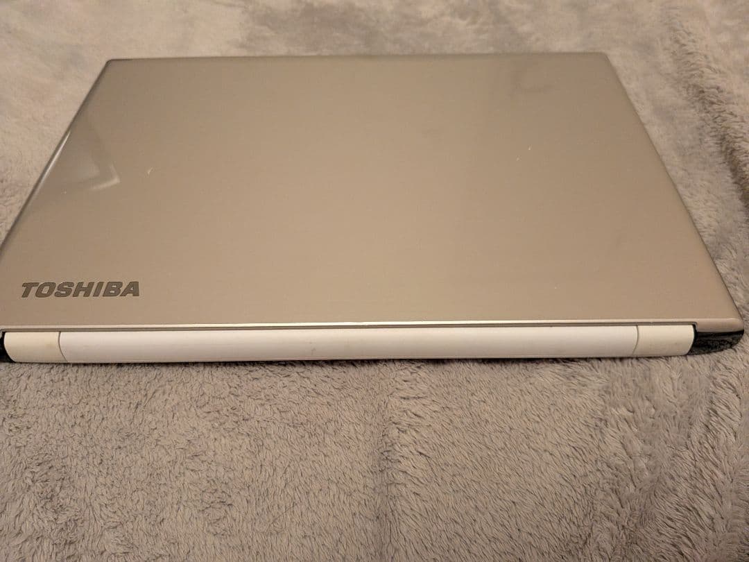 dynabook PT75AGP-BJA2/ i7 /16GB/ 1TB / 白