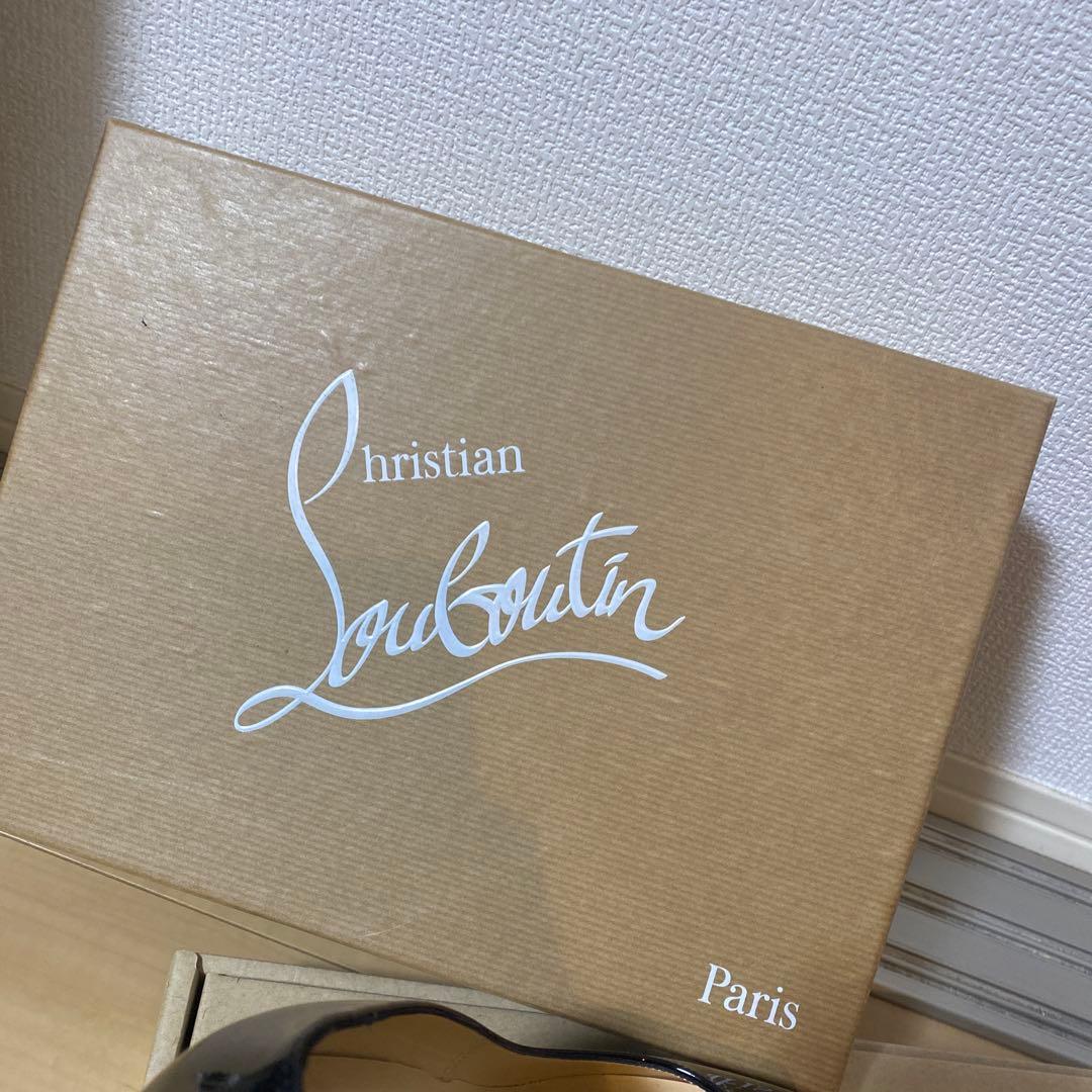 美品　Christian Louboutin ハイヒール