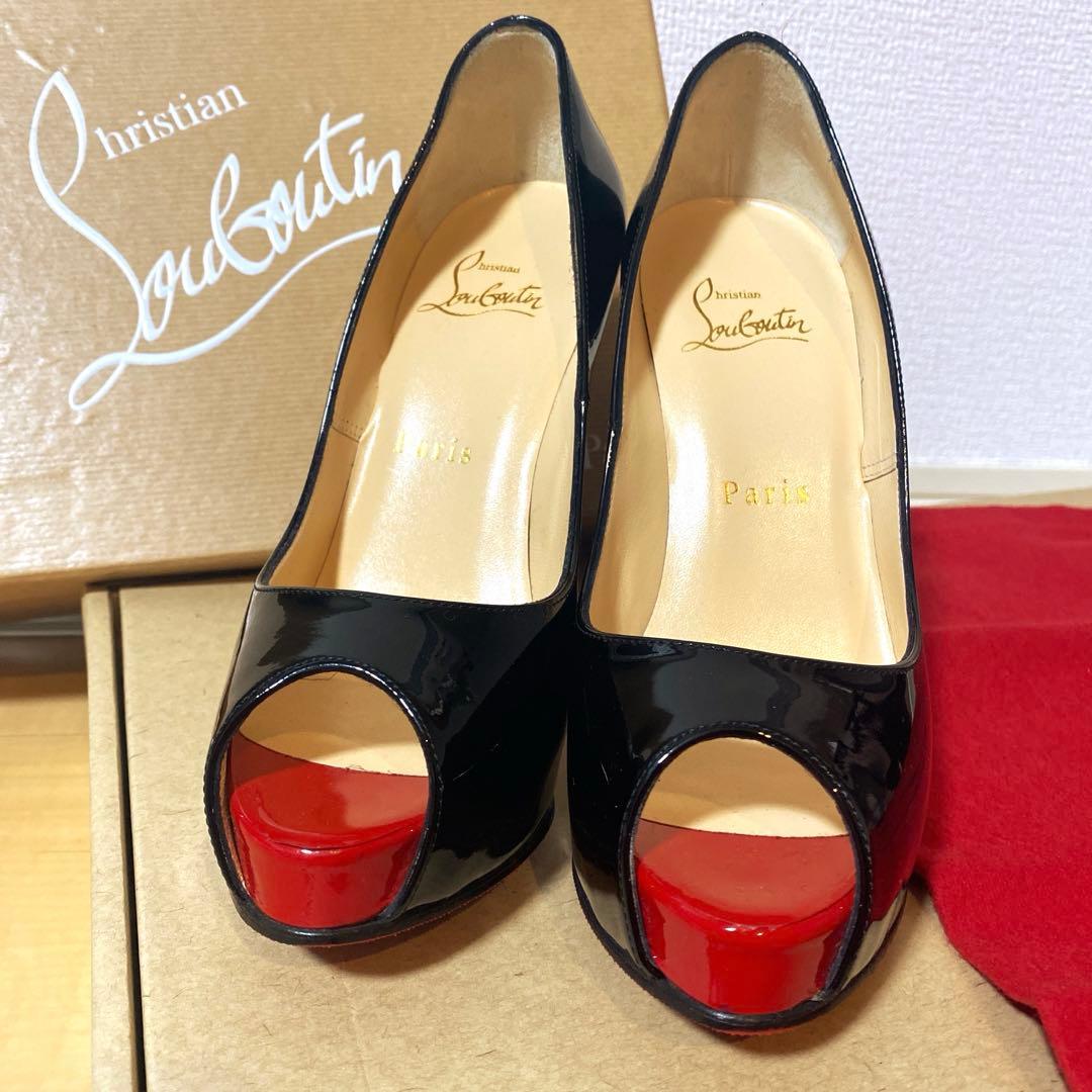 美品　Christian Louboutin ハイヒール