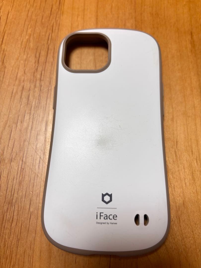 無印　iPhone15 イエロー　256GB SIMフリー版　多分他より安い