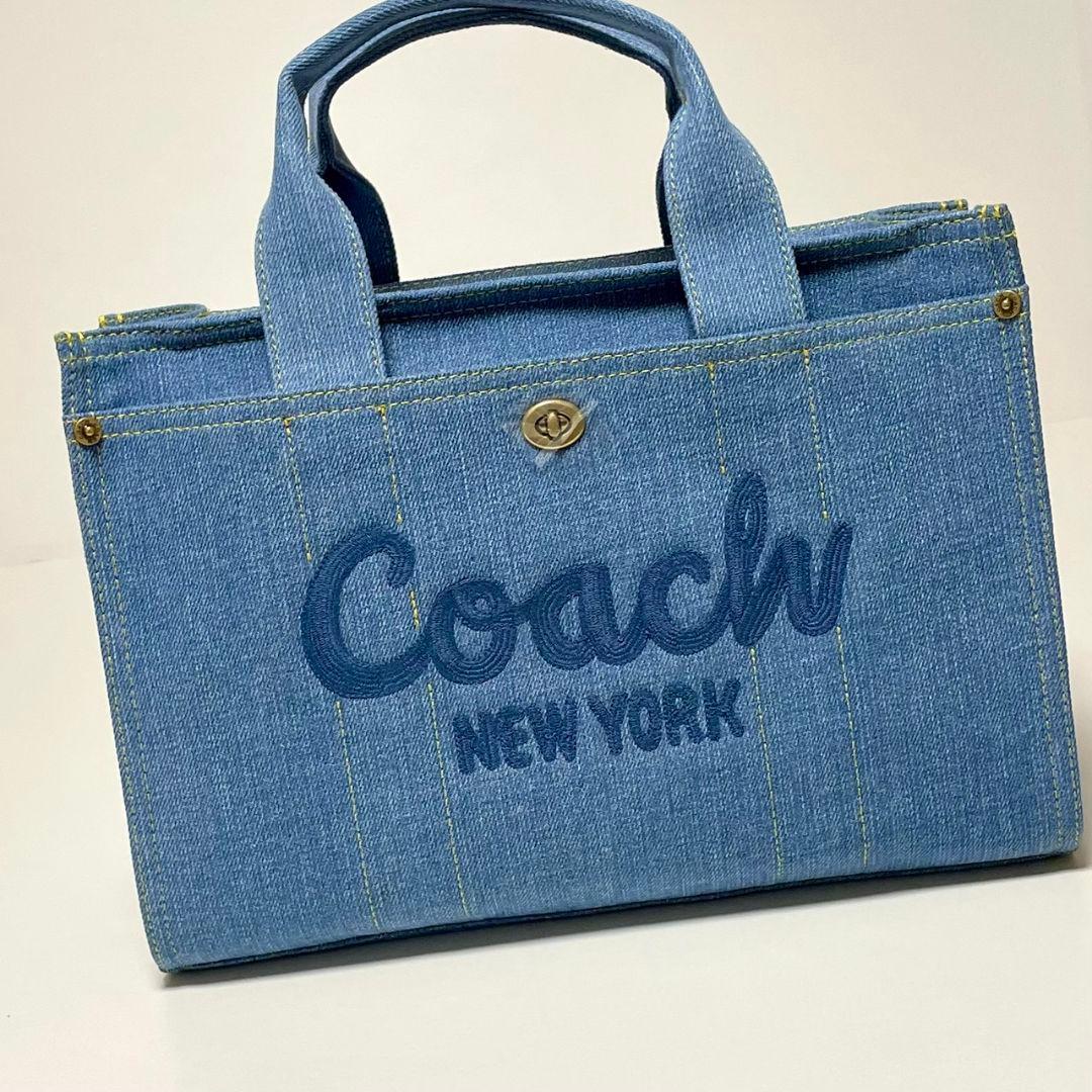 レディース　COACH デニム トートバッグ ショルダーバッグ CR657