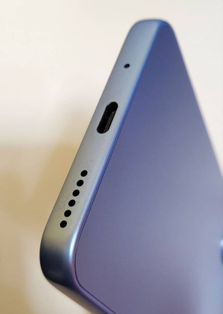 Libero 5G IV 中古☆美品☆トリプルカメラ