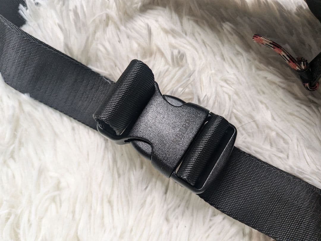 BURBERRY ボディバッグ レザー