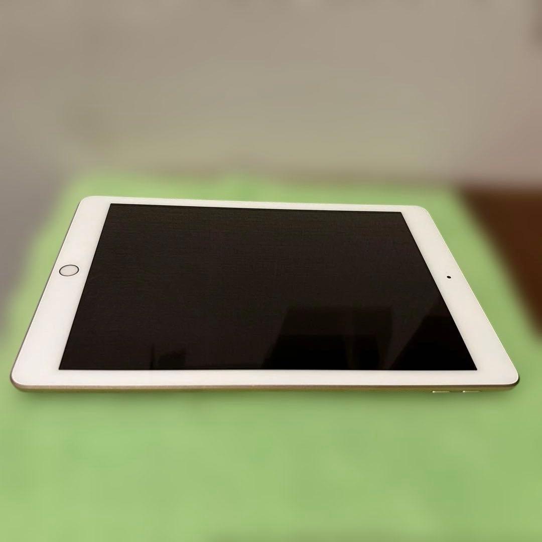 iPad アイパッド　第6世代　128GB