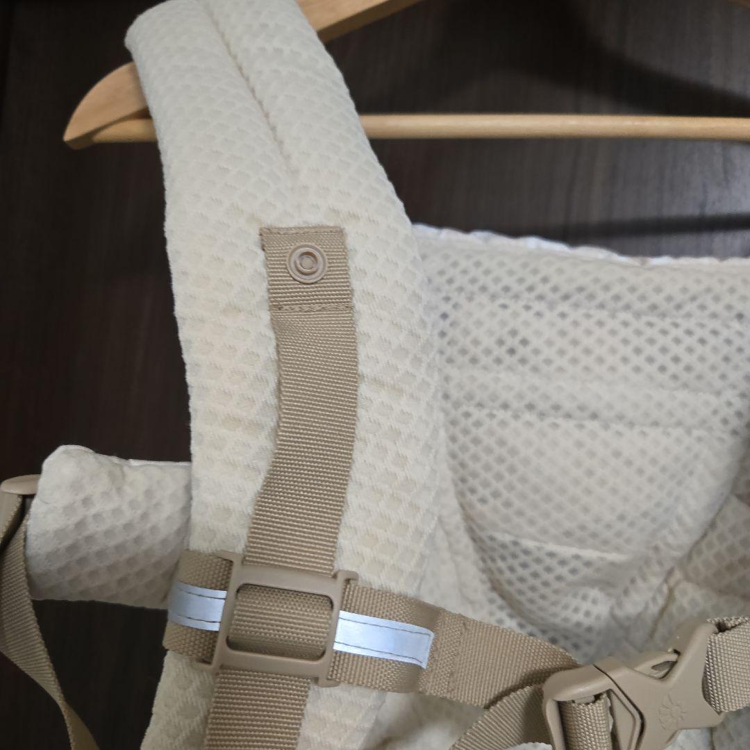【美品】エルゴベビー オム二ブリーズ抱っこ紐 クリームフラワーレース