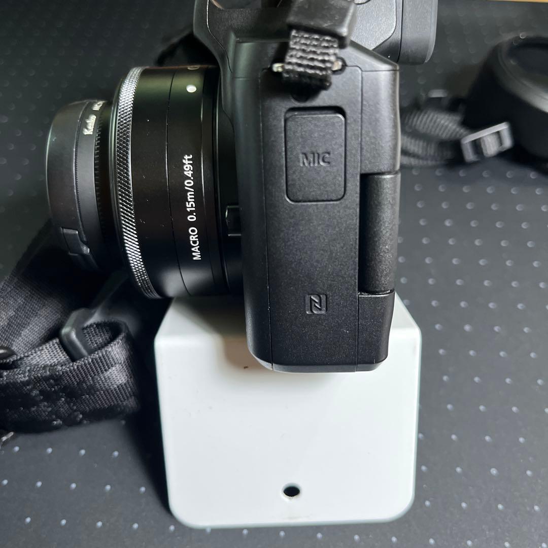 Canon EOS Kiss M 本体 レンズ1