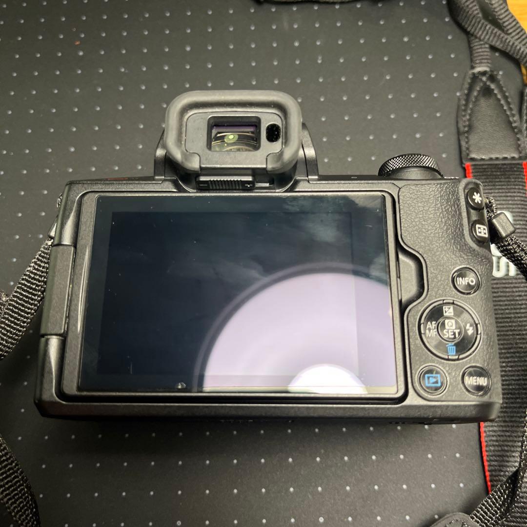 Canon EOS Kiss M 本体 レンズ1