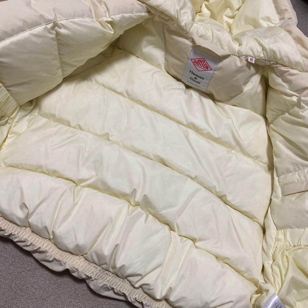希少未使用に近い　ダントンハイロフトフーデットダウンジャケット　Ｍ　オフホワイト