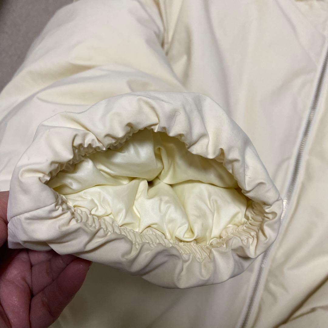 希少未使用に近い　ダントンハイロフトフーデットダウンジャケット　Ｍ　オフホワイト