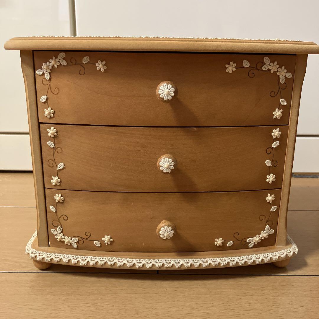 さえら　アンリコ　木製ケース　タンス　小物入れ