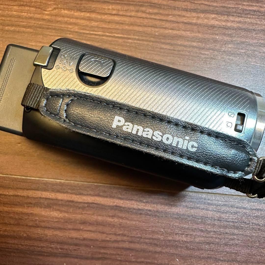 Panasonic HC-V210M-R ビデオカメラ 2256