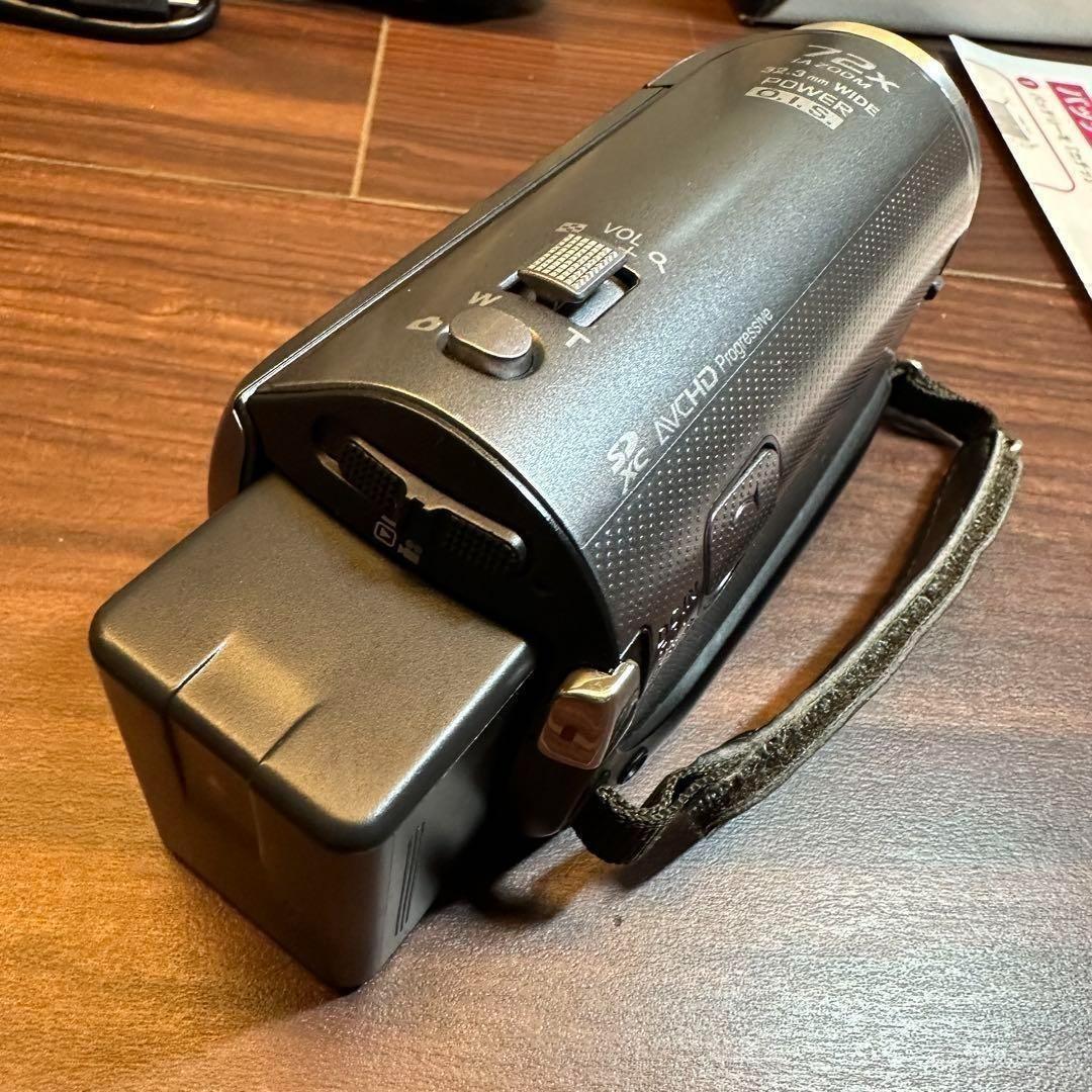 Panasonic HC-V210M-R ビデオカメラ 2256