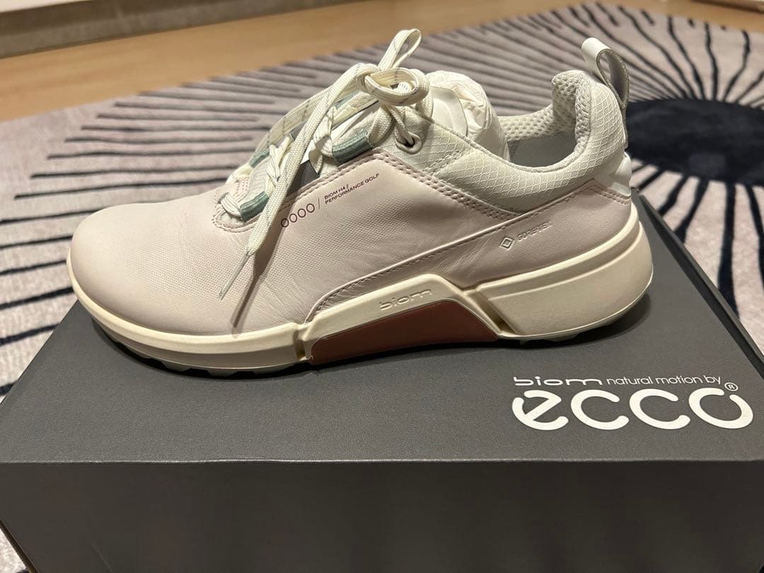 ECCO ゴルフシューズ