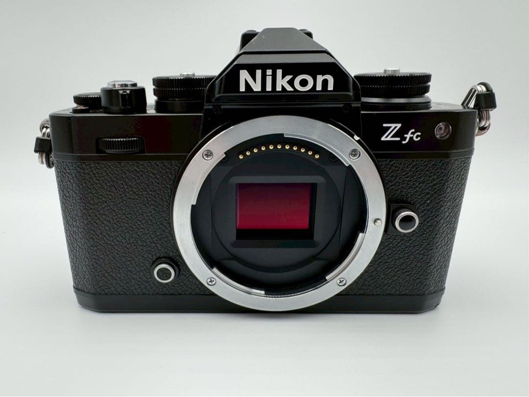 ☆良品【NIKON】Zfc ボディ ショット数3700回未満
